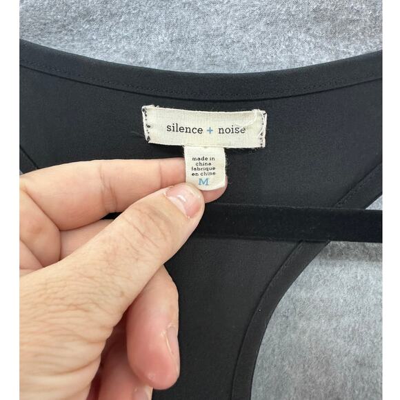 Silence + Noise Womens sz M Black Romper Urban Outfitters Y2K Anthropologie - Picture 3 of 6